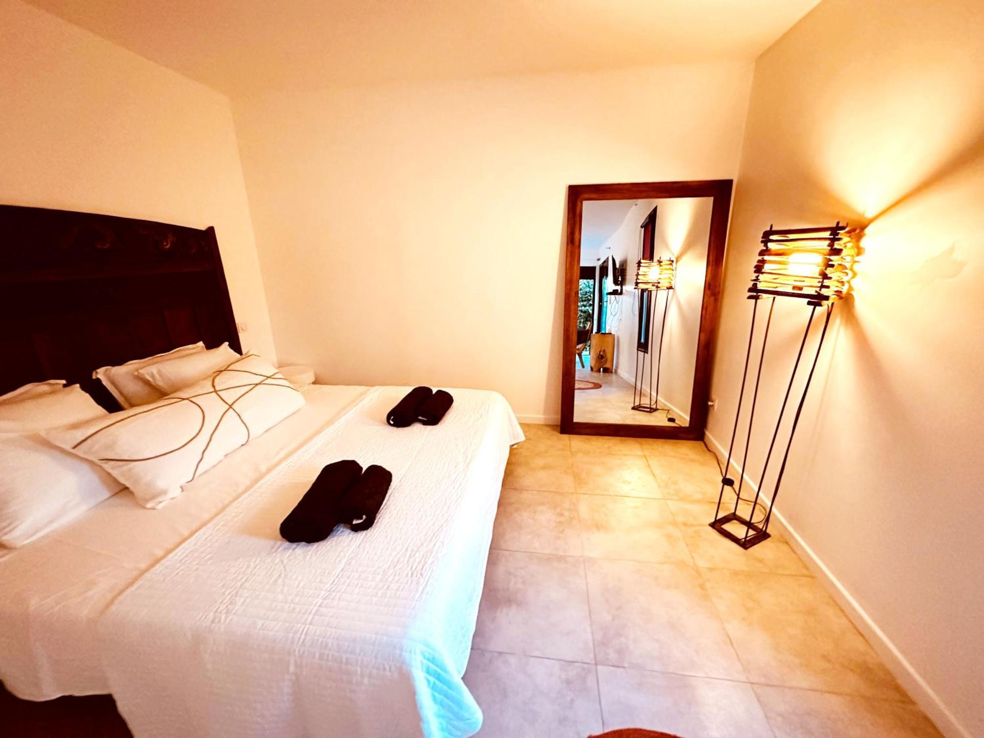 Les Madones Apartment Nimes Exterior photo