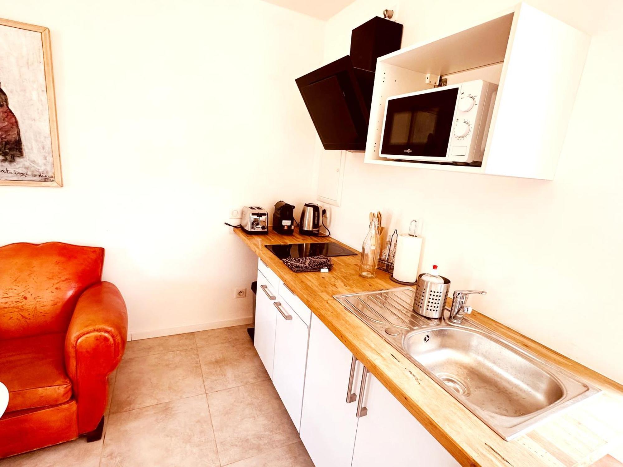 Les Madones Apartment Nimes Exterior photo